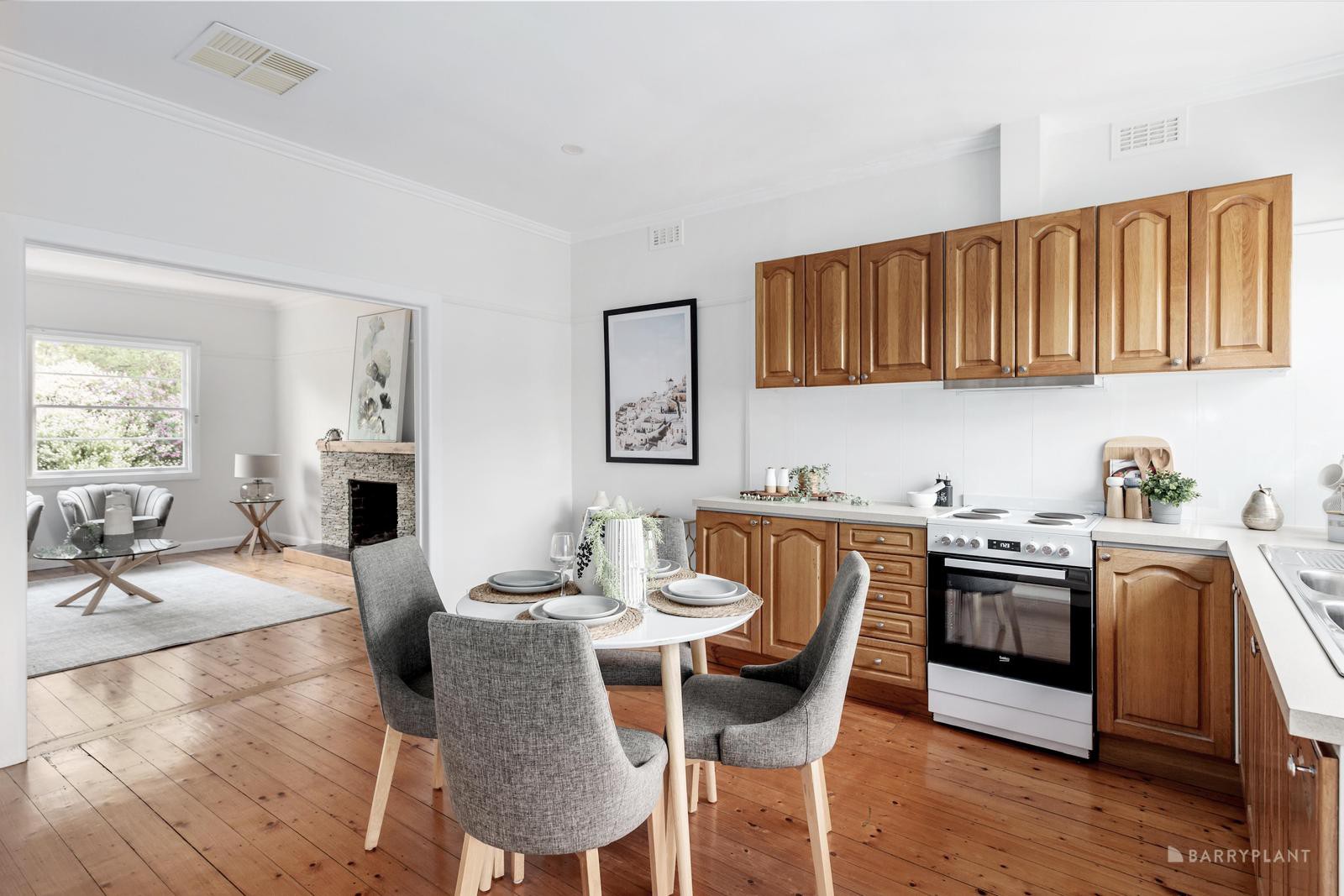 29 Luck Street, Eltham, VIC 3095, Eltham - Thumbnail 4