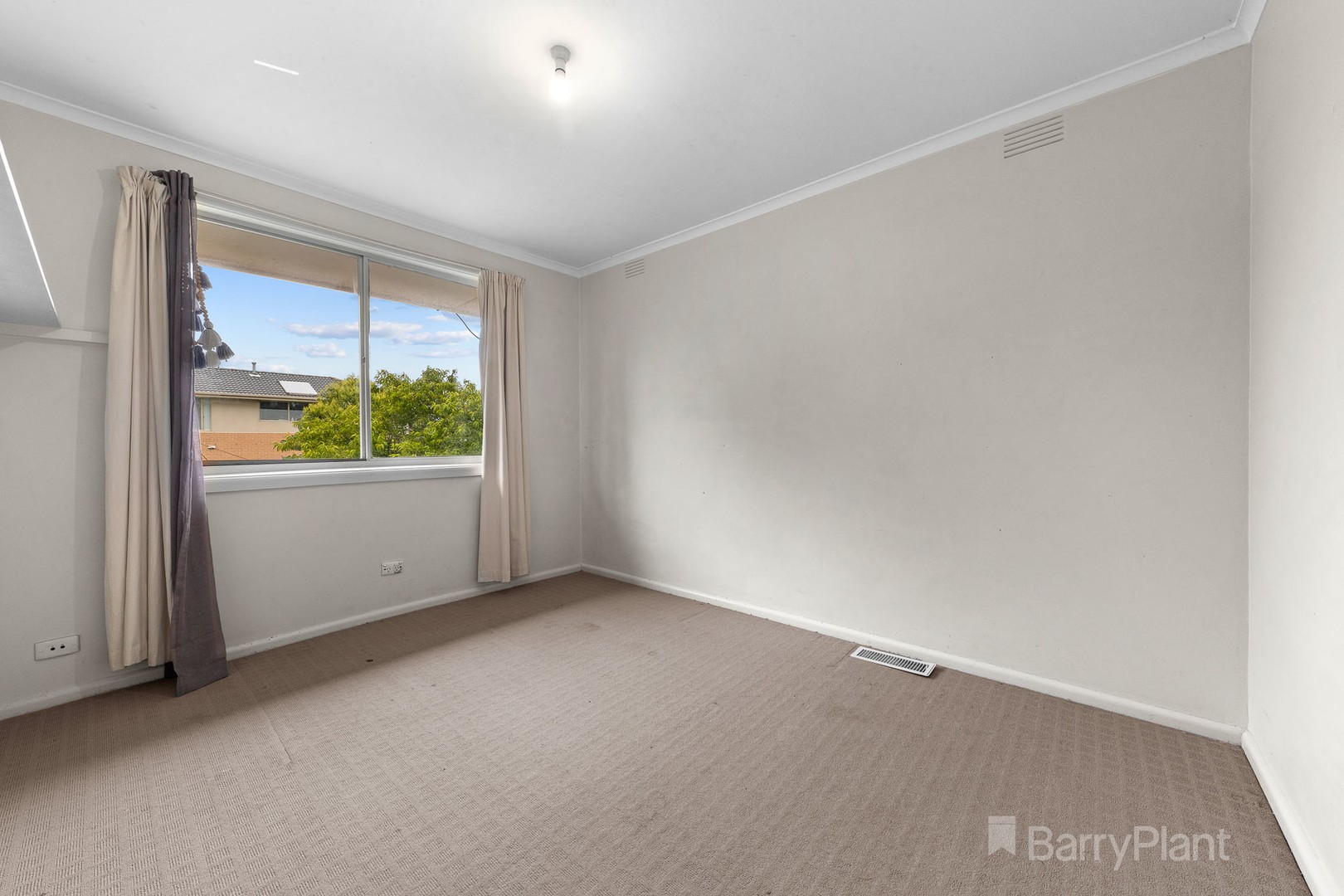 29 Meadow Wood Walk, Narre Warren, VIC 3805, Narre Warren - Thumbnail 6