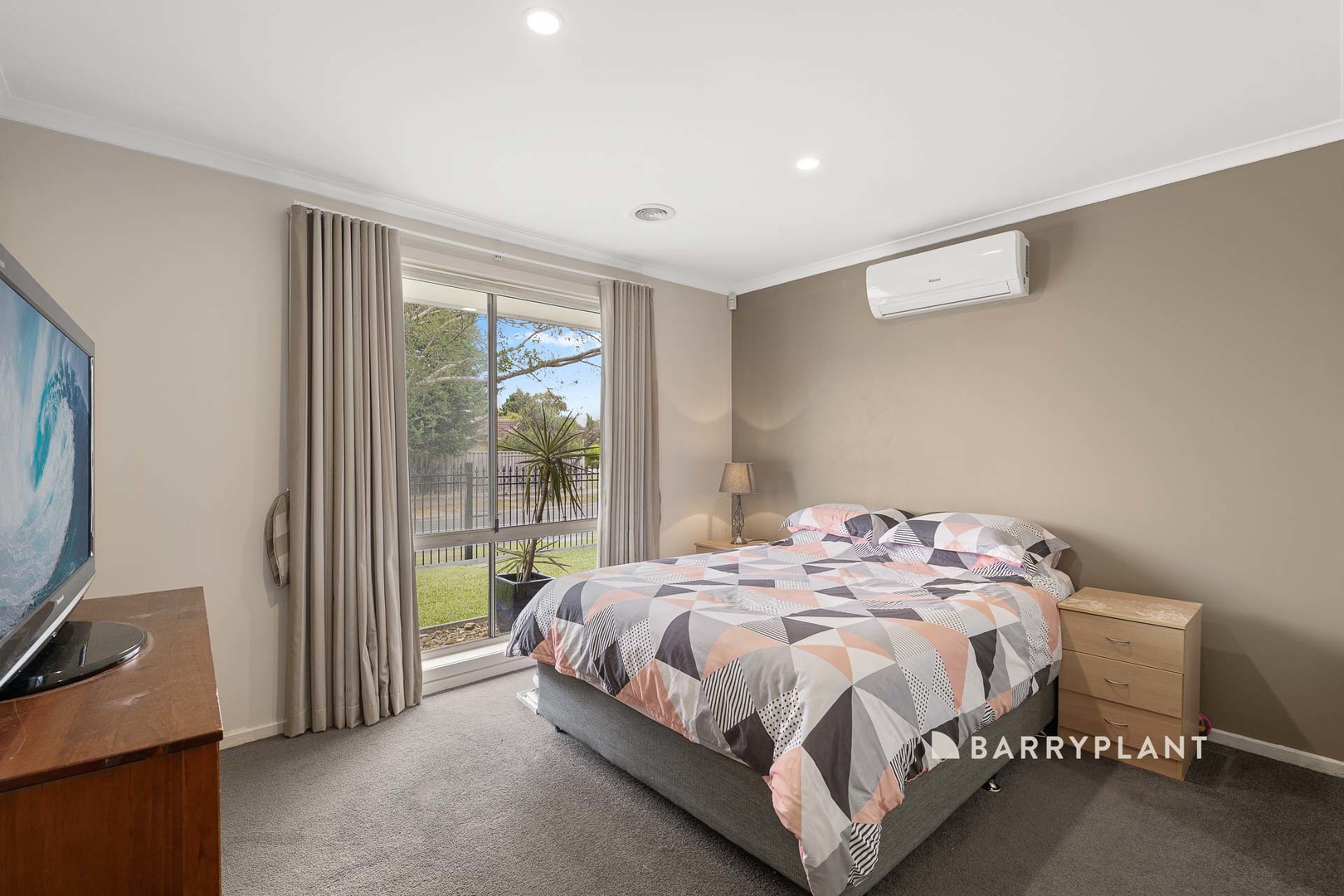 29 Murdoch Avenue, Narre Warren, VIC 3805, Narre Warren - Thumbnail 5