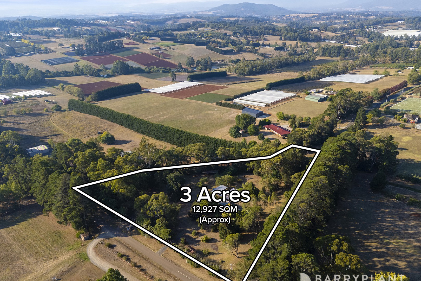 29 Parker Road, Silvan, VIC 3795 - Thumbnail 2 - 06/03/2025
