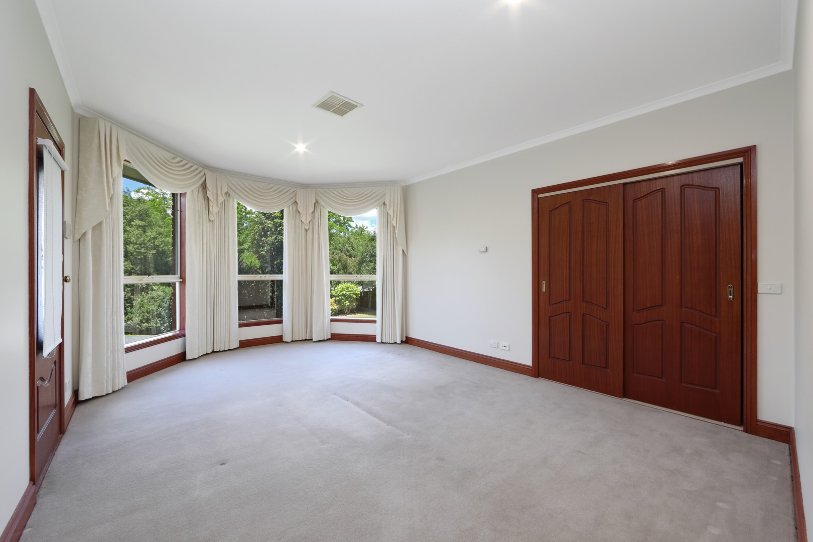 29 Parkside Boulevard, Lysterfield South, VIC 3156, Lysterfield South - Thumbnail 4
