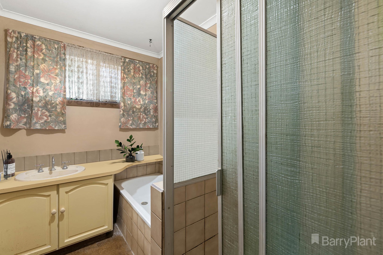 29 Railway Avenue, Bunyip, VIC 3815, Bunyip - Thumbnail 8