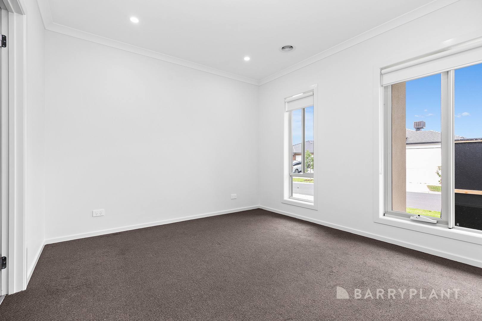 29 Romeo Avenue, Berwick, VIC 3806 - Thumbnail 2 - 10/06/2026