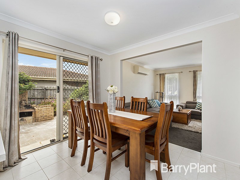 29 Rosina Drive, Melton, VIC 3337, Melton - Thumbnail 3