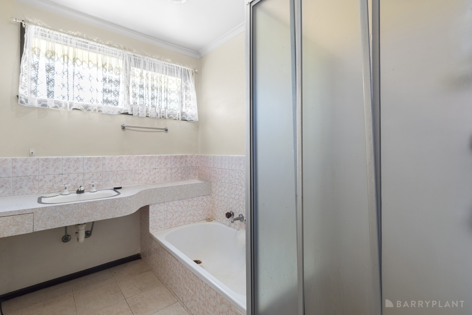 29 Rutherglen Street, Noble Park, VIC 3174, Noble Park - Thumbnail 3