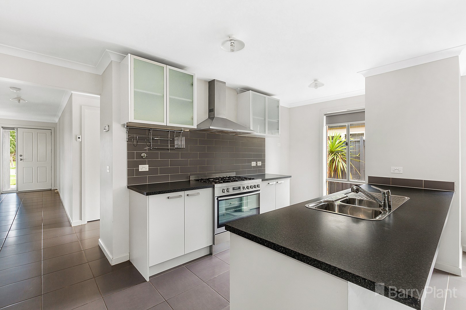 29 Samson Brook Drive, Wallan, VIC 3756, Wallan - Thumbnail 2