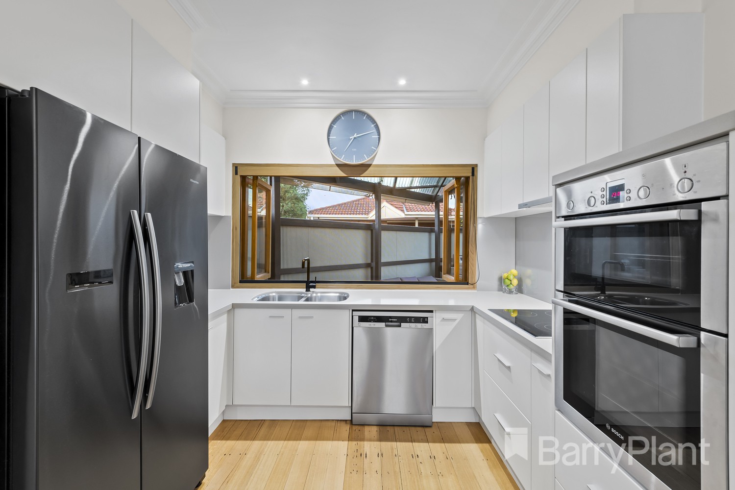 29 Santon StreetGreensborough, VIC 3088, Greensborough - Thumbnail 4