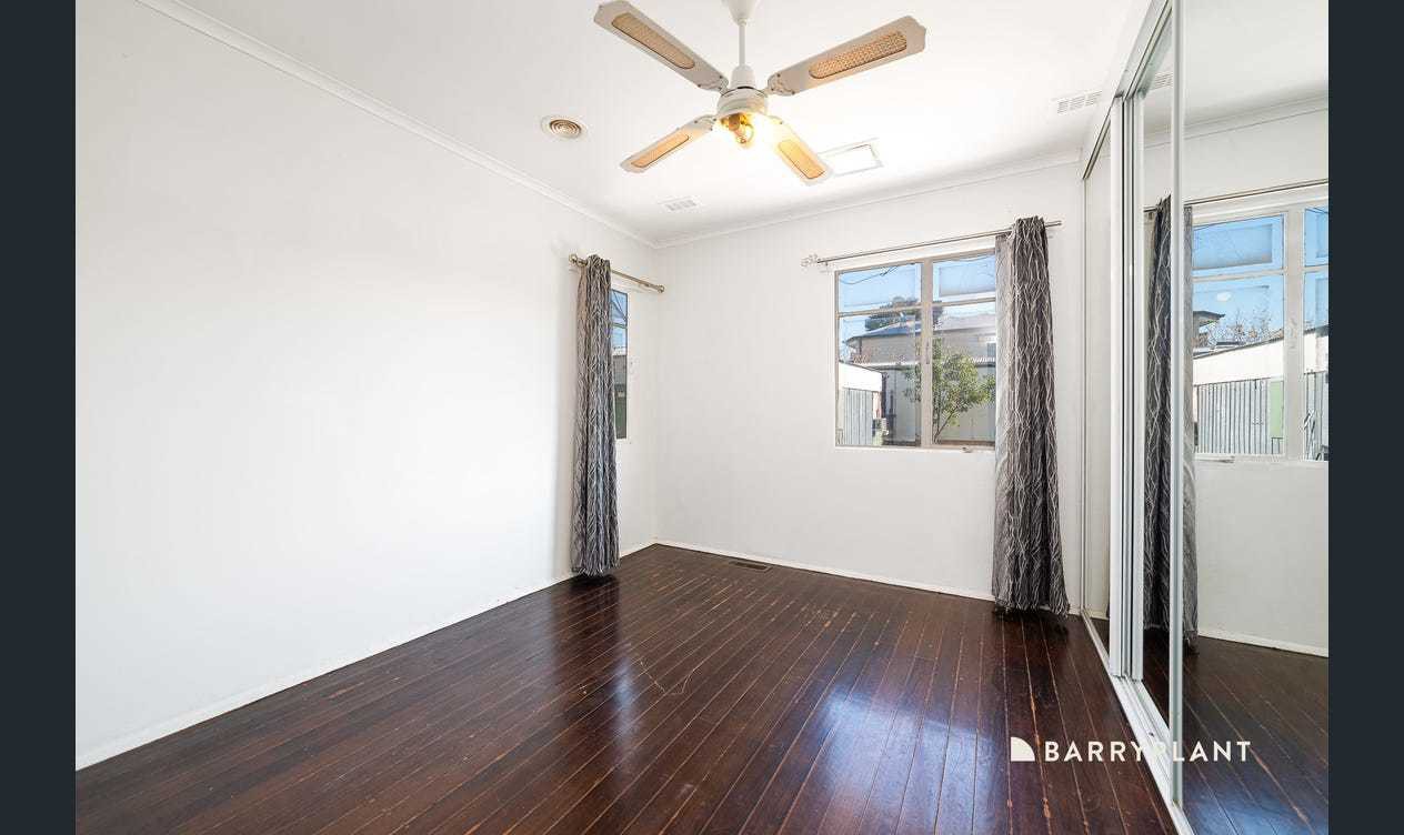 29 Smiley Road, Broadmeadows, VIC 3047, Broadmeadows - Thumbnail 4