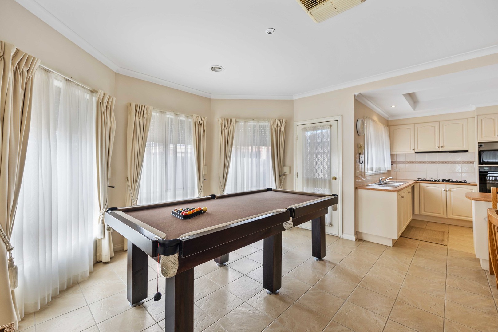 29 Southbank Walk, Taylors Hill, VIC 3037, Taylors Hill - Thumbnail 6