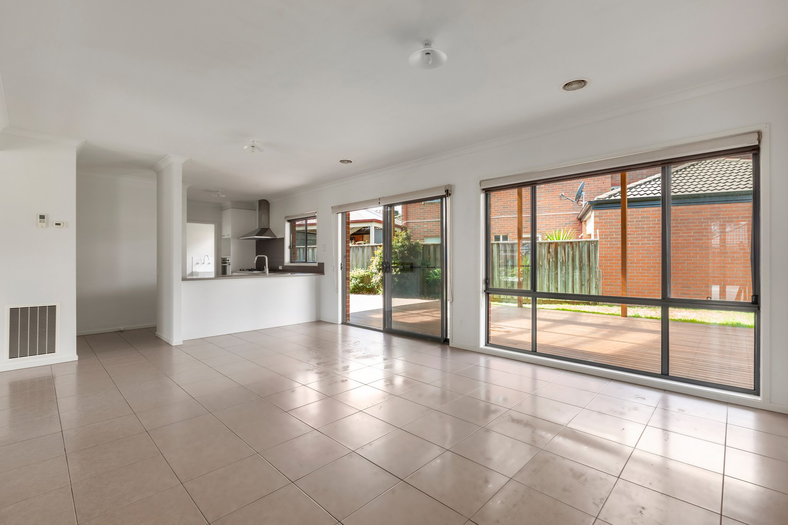 29 St Johns CourtSouth Morang, VIC 3752  - Leased, South Morang - Thumbnail 3