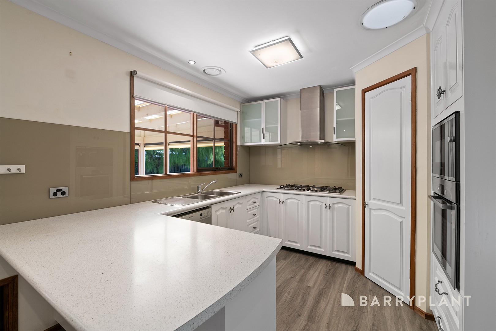 29 Strathavan Drive, Berwick, VIC 3806, Berwick - Thumbnail 7