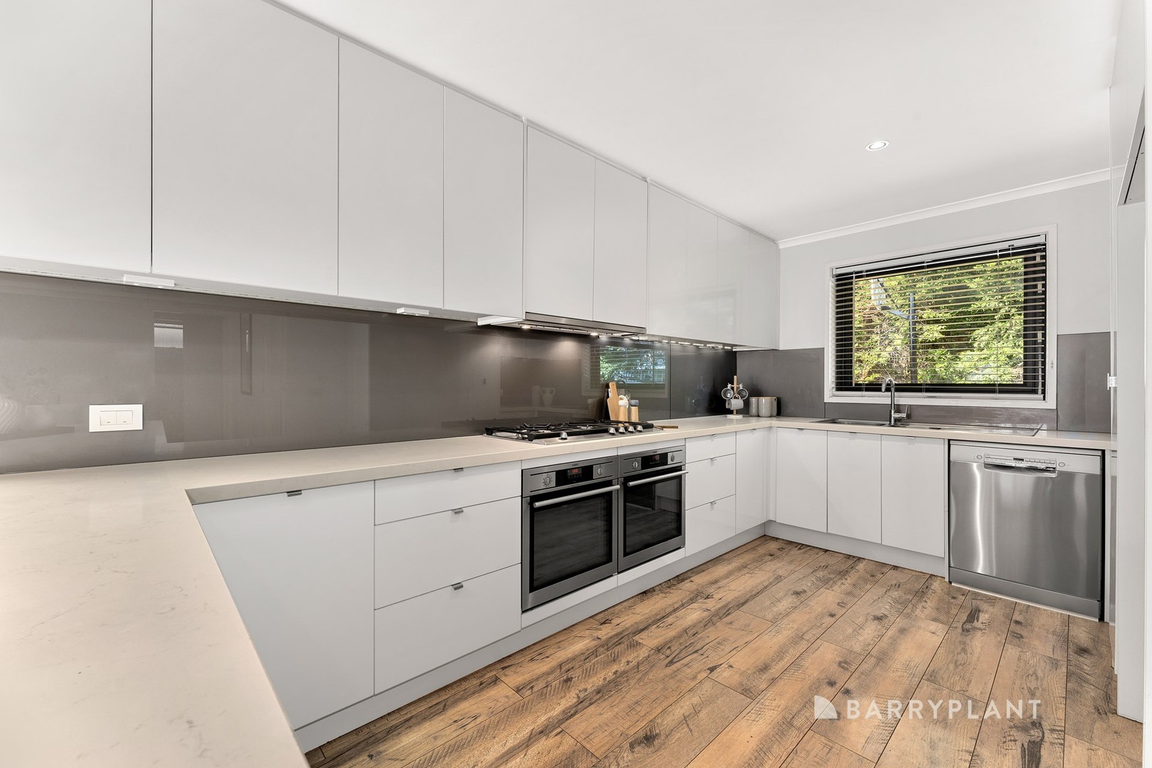 29 Streeton Circuit, Mill Park, VIC 3082, Mill Park - Thumbnail 3