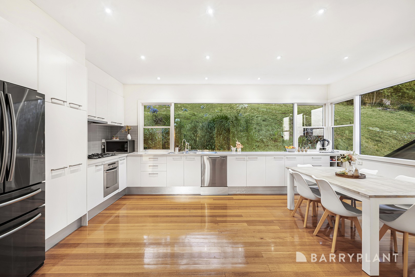 29 Summit Road, Lilydale, VIC 3140, Lilydale - Thumbnail 3