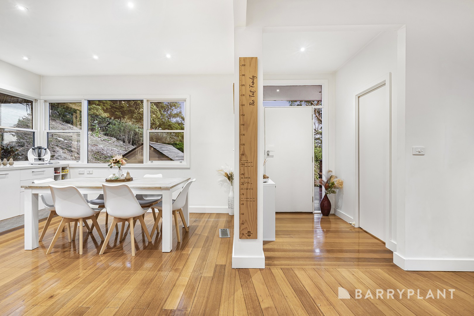 29 Summit Road, Lilydale, VIC 3140, Lilydale - Thumbnail 4