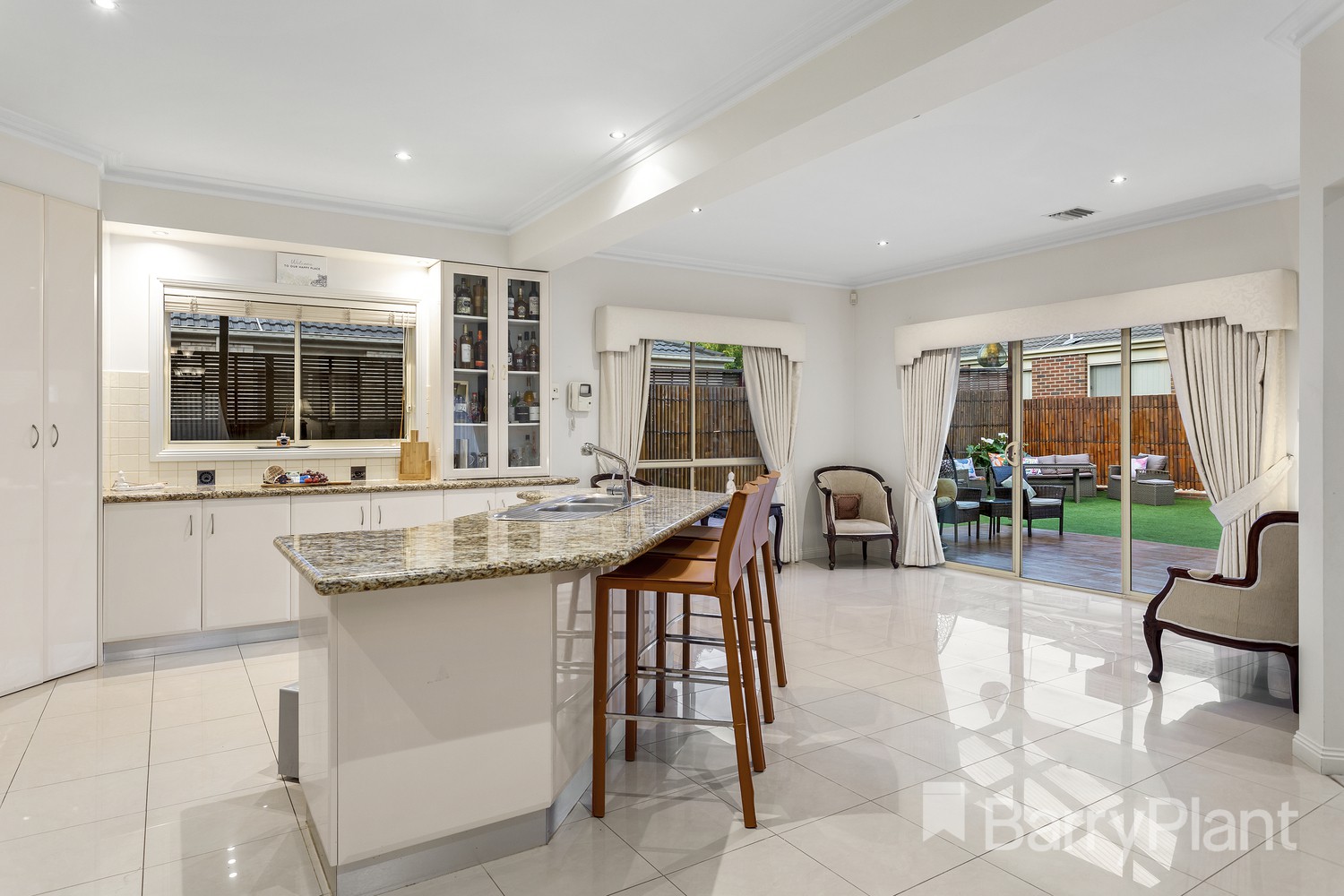 15 Indigo Street, WESBURN, Wesburn - Thumbnail 6