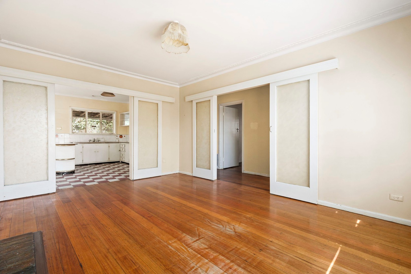 29 Swan Street, Keilor Park, VIC 3042, Keilor Park - Thumbnail 3