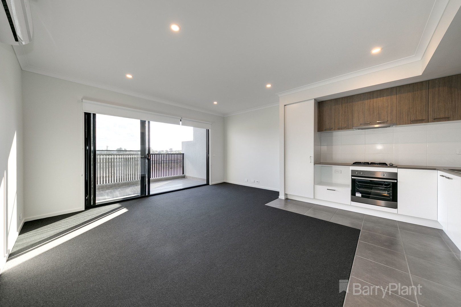 29 Tagore Walk, Officer, VIC 3809, Officer - Thumbnail 3