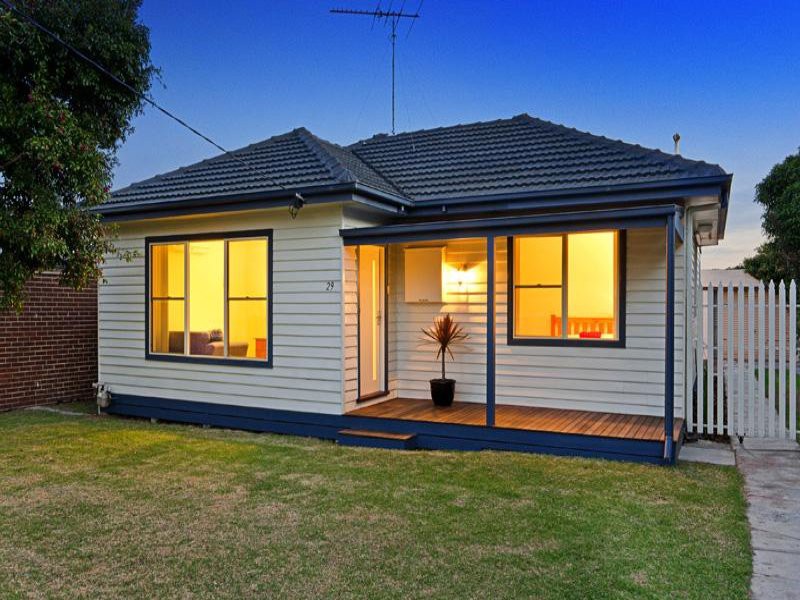 29 Tasman Avenue, Belmont, VIC 3216 - Image - 05/11/2025