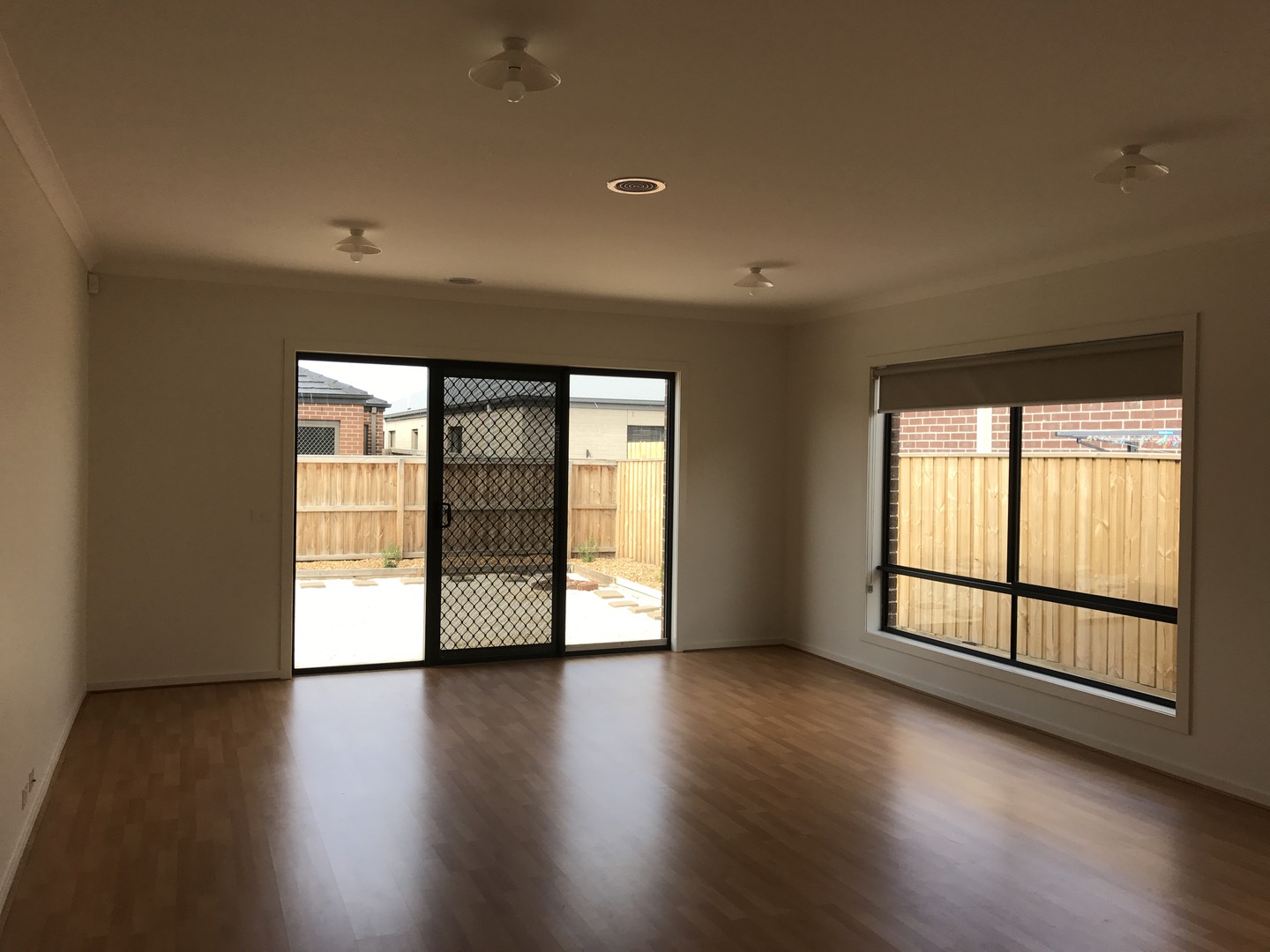 29 Taworri Crescent, Werribee, VIC 3030, Werribee - Thumbnail 2