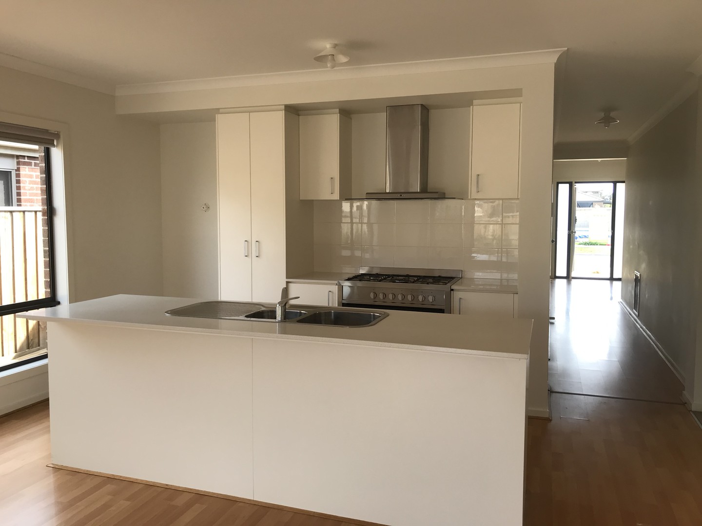 29 Taworri Crescent, Werribee, VIC 3030, Werribee - Thumbnail 7