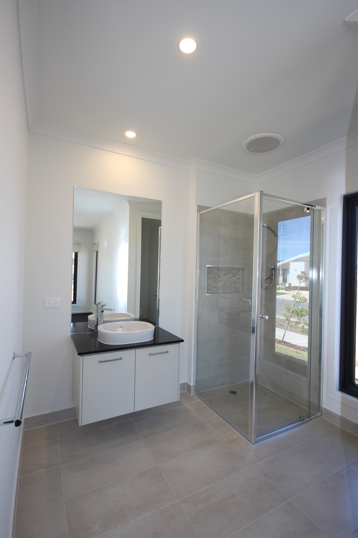 29 Taylor Street, Torquay, VIC 3228, Torquay - Thumbnail 3