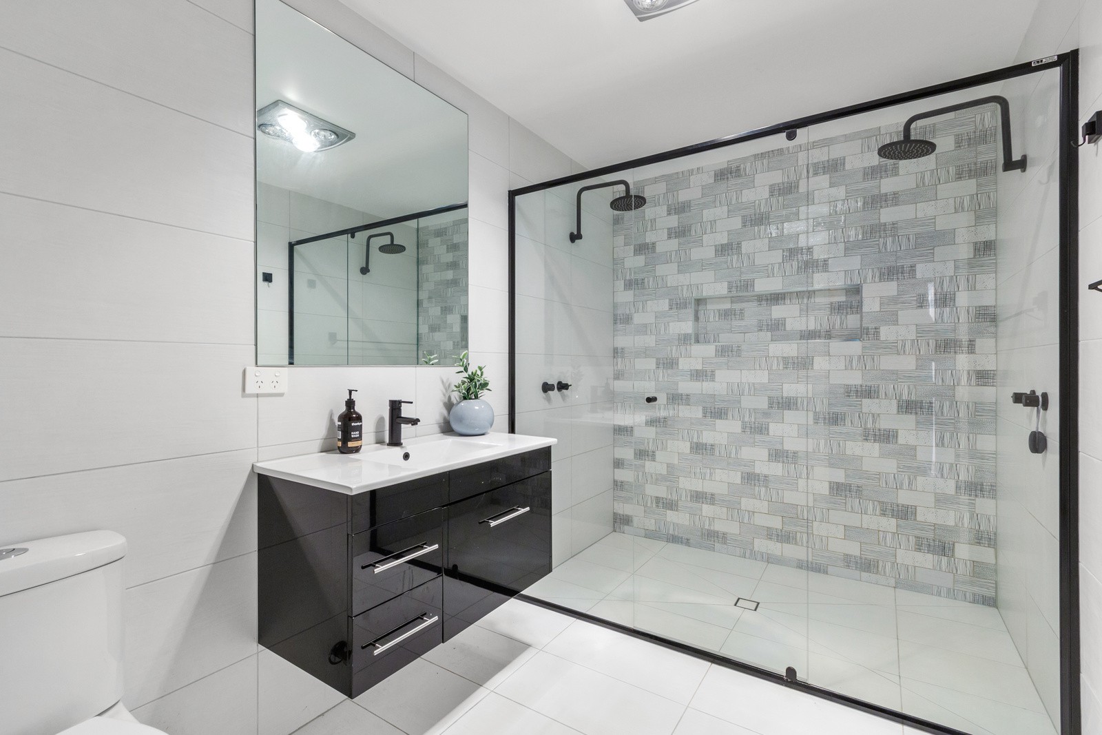 29 The Crescent, Ferntree Gully, VIC 3156, Ferntree Gully - Thumbnail 3
