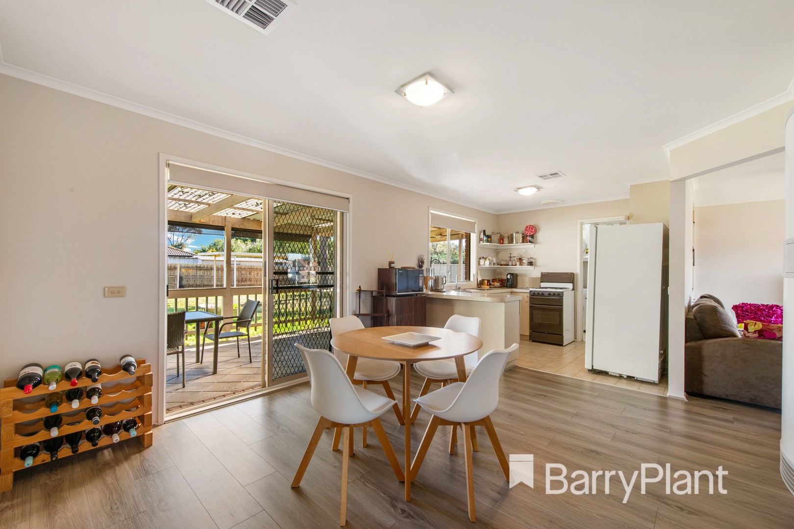 29 Thoroughbred Avenue, Werribee, VIC 3030, Werribee - Thumbnail 6