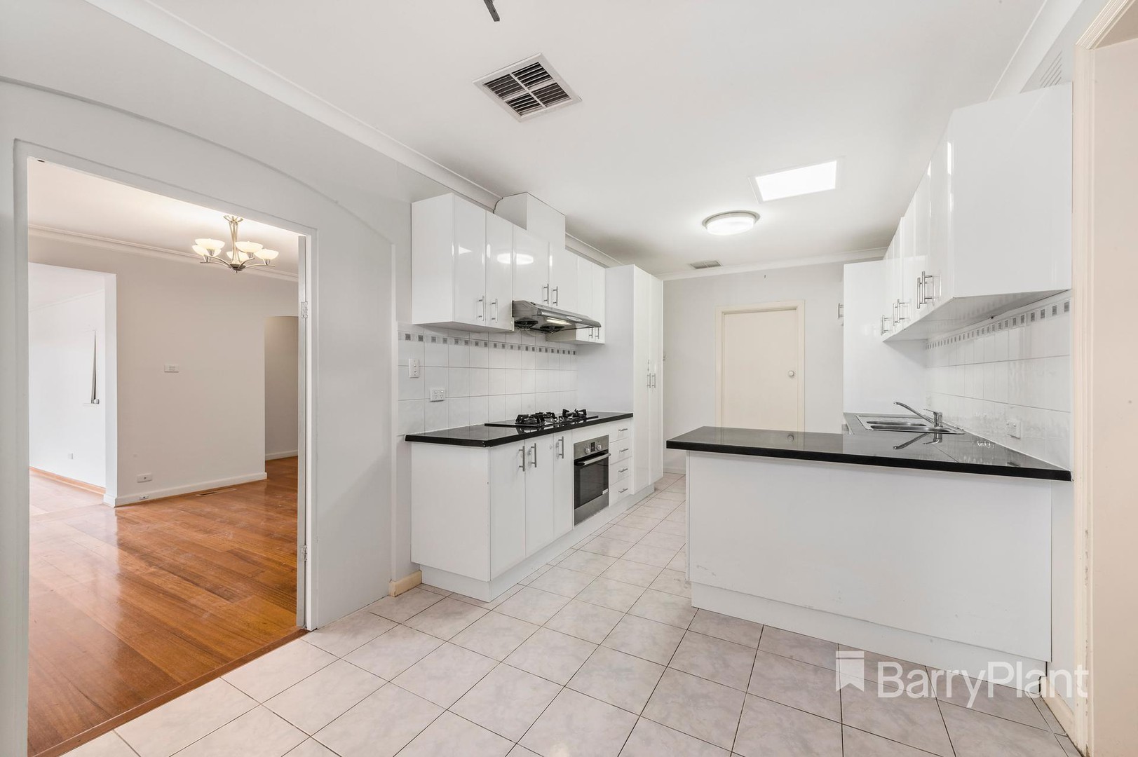 29 Tristania Street, Doncaster East, VIC 3109, Doncaster East - Thumbnail 3