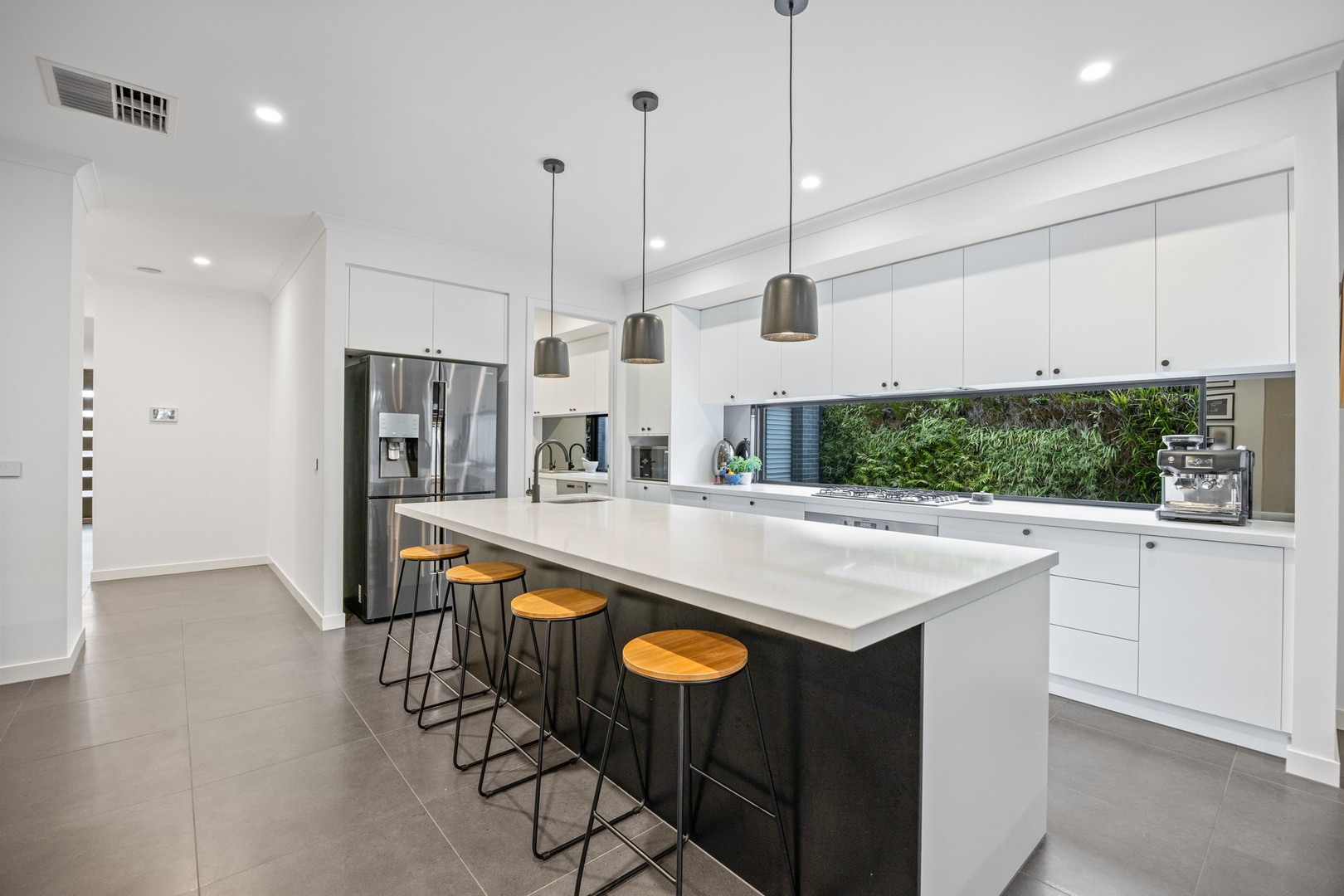 29 Twain Way, Fraser Rise, VIC 3336, Fraser Rise - Thumbnail 3
