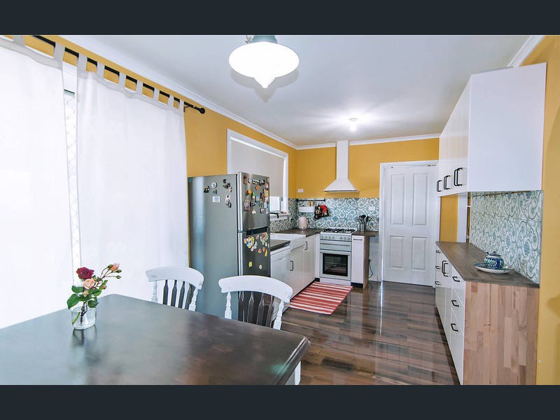 29 Vermont Avenue, Corio, VIC 3214, Corio - Thumbnail 6