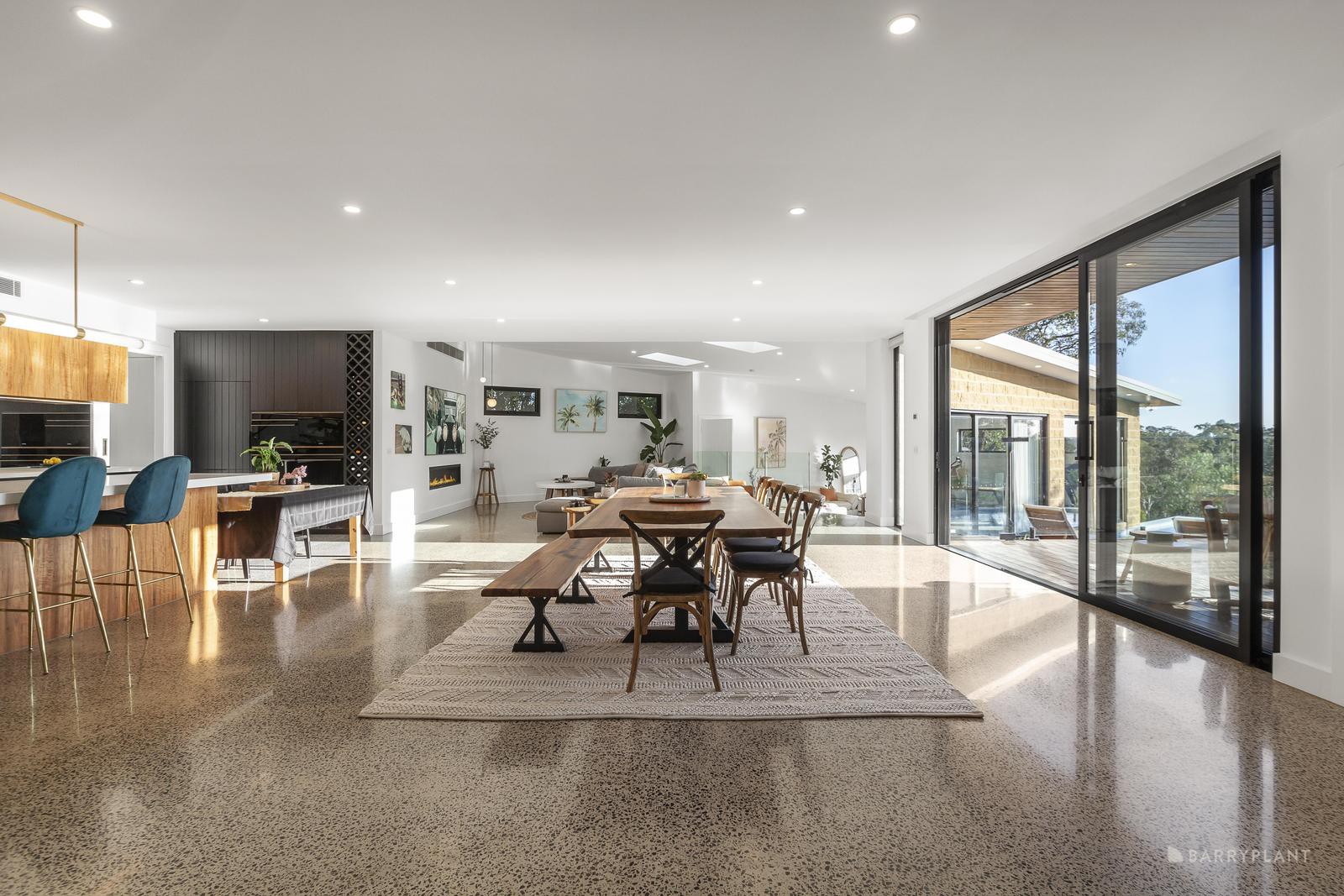29 View Hill Crescent, Eltham, VIC 3095, Eltham - Thumbnail 3