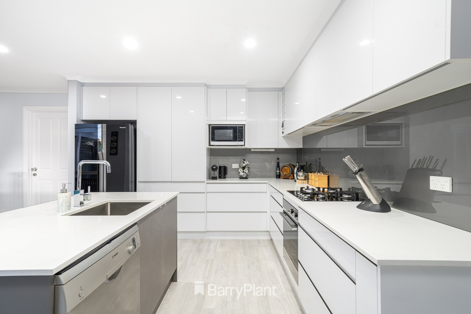 29 Waratah PlaceGrovedale, VIC 3216, Grovedale - Thumbnail 6