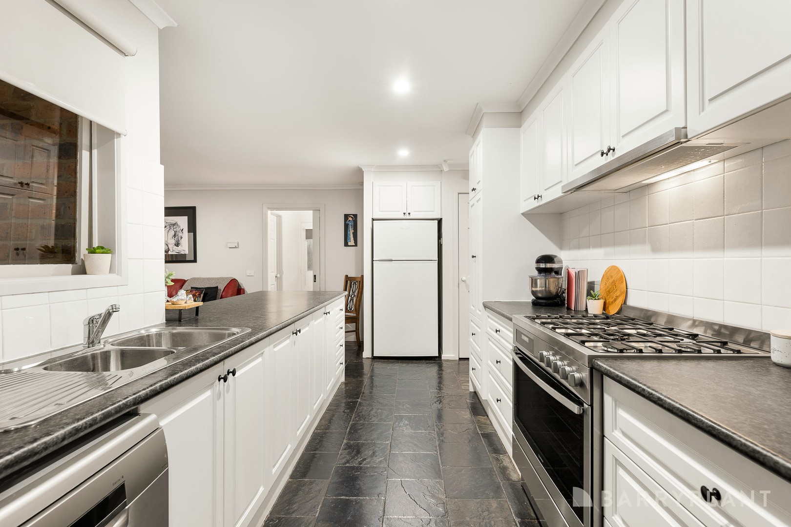 29 Watermoor Avenue, Kilsyth South, VIC 3137, Kilsyth South - Thumbnail 3
