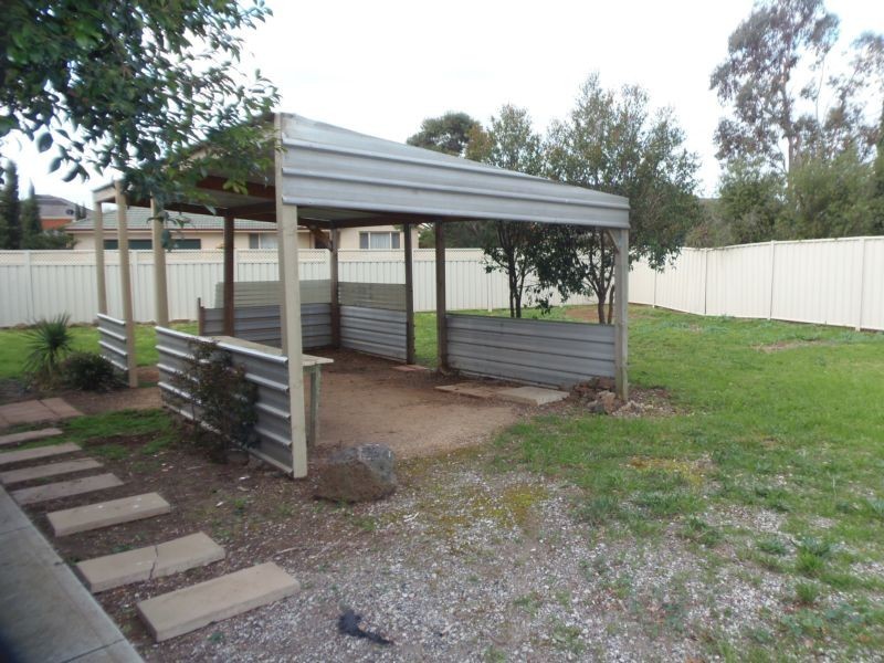 29 Willandra Loop, Caroline Springs, VIC 3023, Caroline Springs - Thumbnail 8