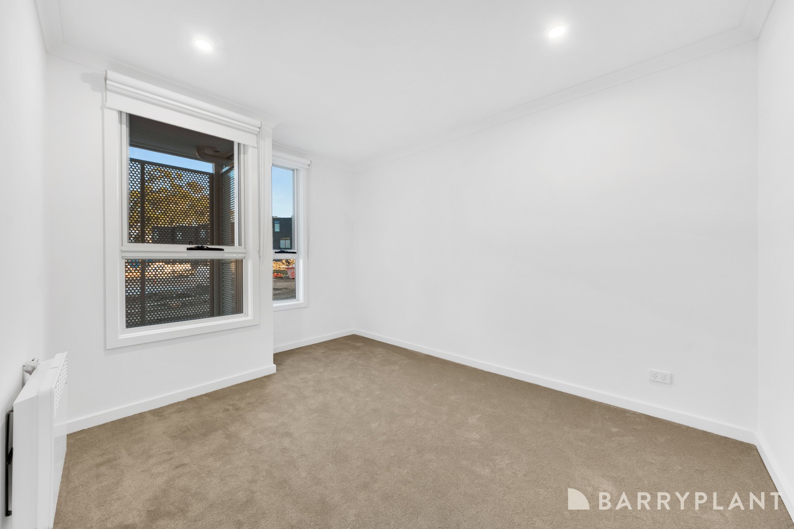 29 Yellowstone Street, South Morang, VIC 3752, South Morang - Thumbnail 8