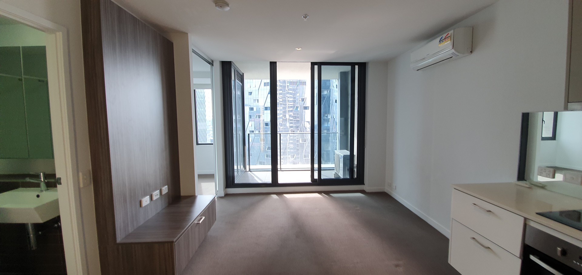 2901/220 Spencer Street, Melbourne, VIC 3000, Melbourne - Thumbnail 3