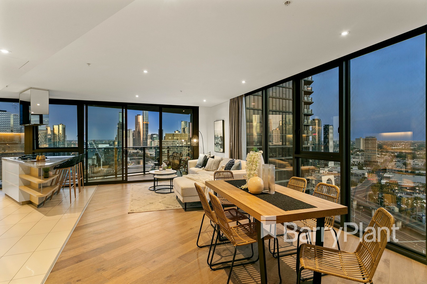 2904/100 Lorimer Street, Docklands, VIC 3008, Docklands - Thumbnail 3