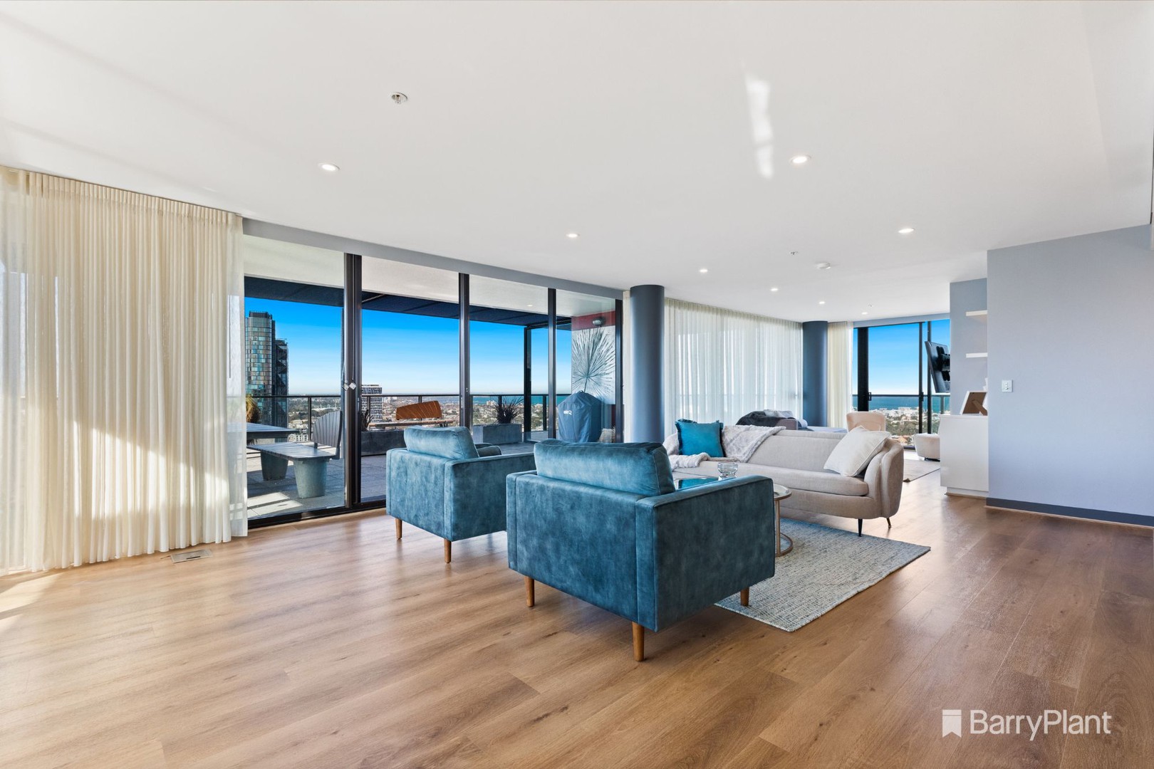 2904/70 Lorimer Street, Docklands, VIC 3008 - Thumbnail 2 - 12/07/2023