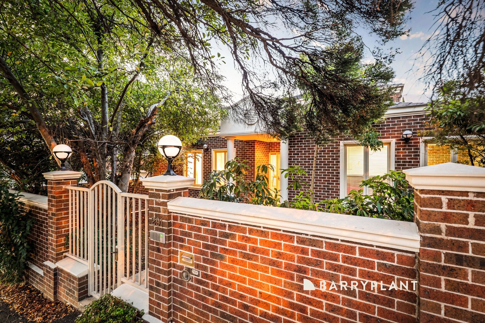 291 Barkers Road, Kew, VIC 3101 - Thumbnail 2 - 23/04/2025