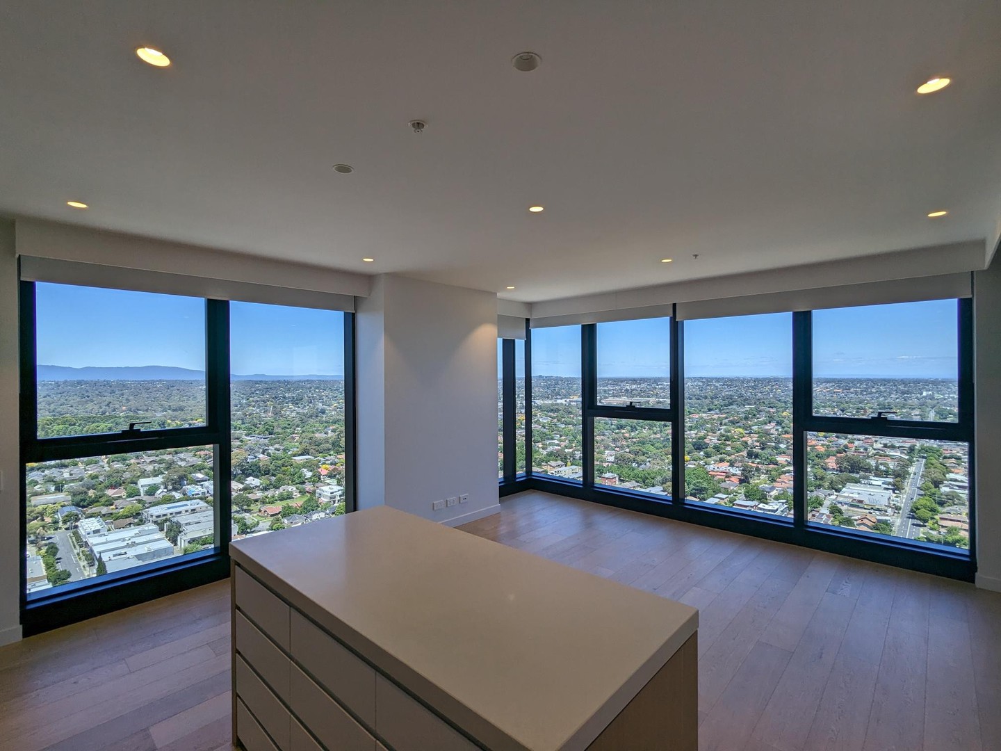 2913/545 Station Street, Box Hill, VIC 3128, Box Hill - Thumbnail 2