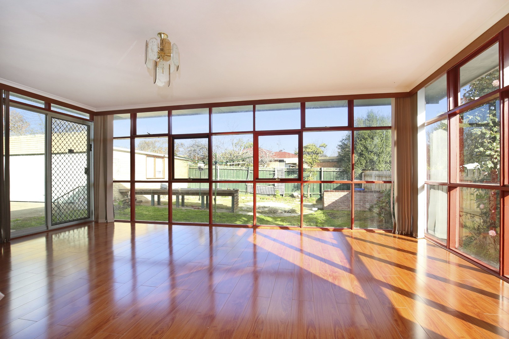 294 Greenwood Drive, Watsonia, VIC 3087 - Thumbnail 1 - 20/05/2026