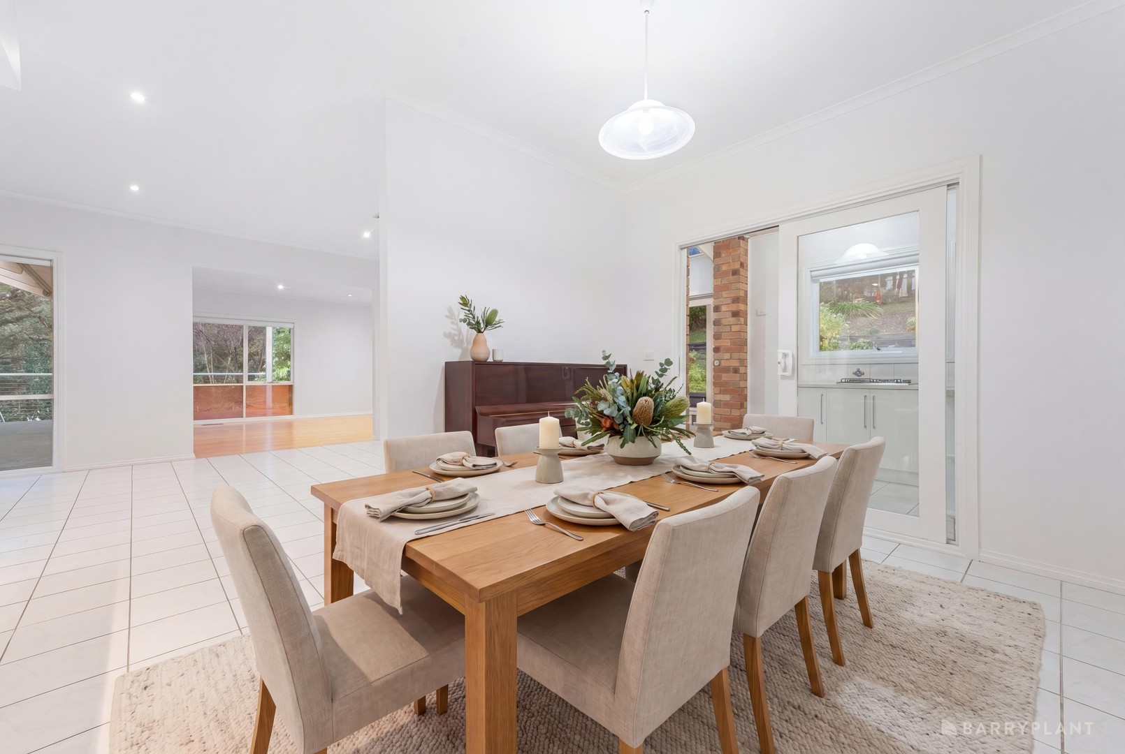 298-300 Oban Road, Donvale, VIC 3111, Donvale - Thumbnail 7