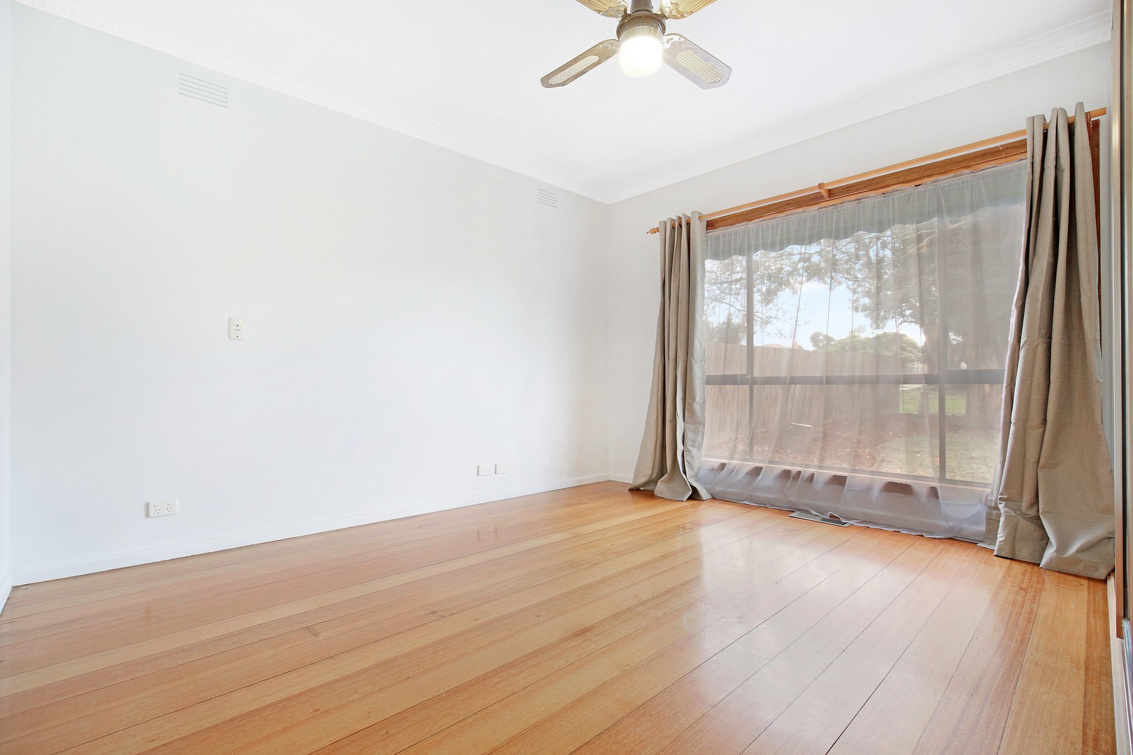 299 Nell Street West, Watsonia, VIC 3087, Watsonia - Thumbnail 6
