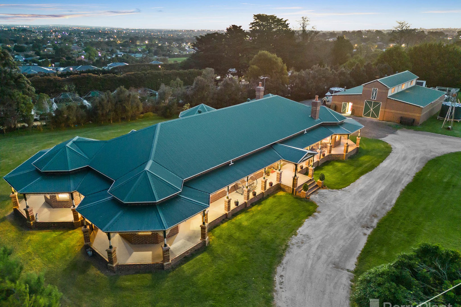 29a Robinson Road, Narre Warren North, VIC 3804, Narre Warren North - Thumbnail 2