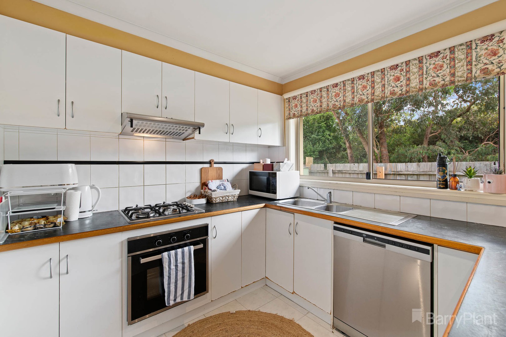 29A Upton Crescent, Narre Warren, VIC 3805, Narre Warren - Thumbnail 2