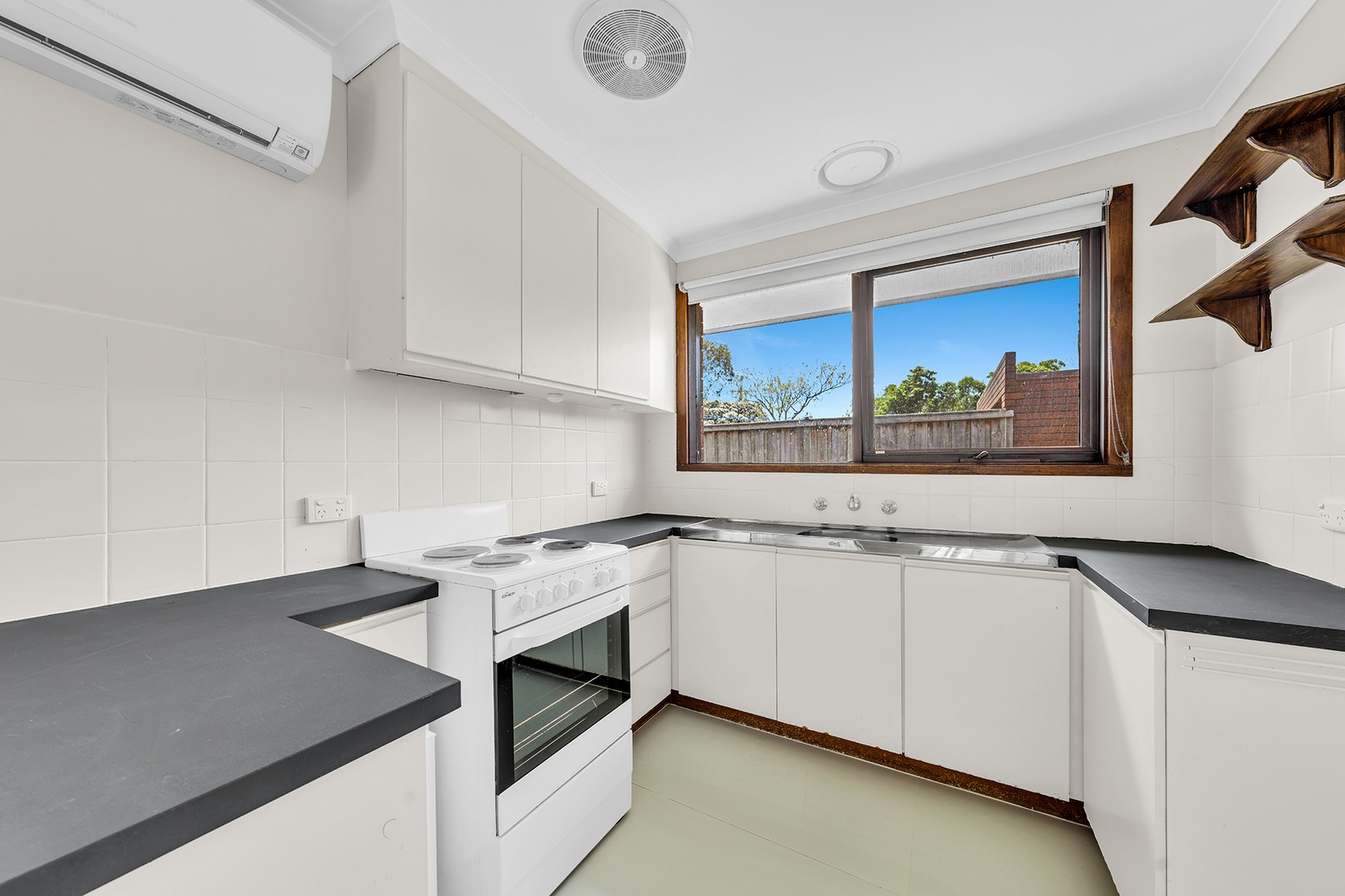 2A Alexander Street, Cranbourne, VIC 3977, Cranbourne - Thumbnail 5