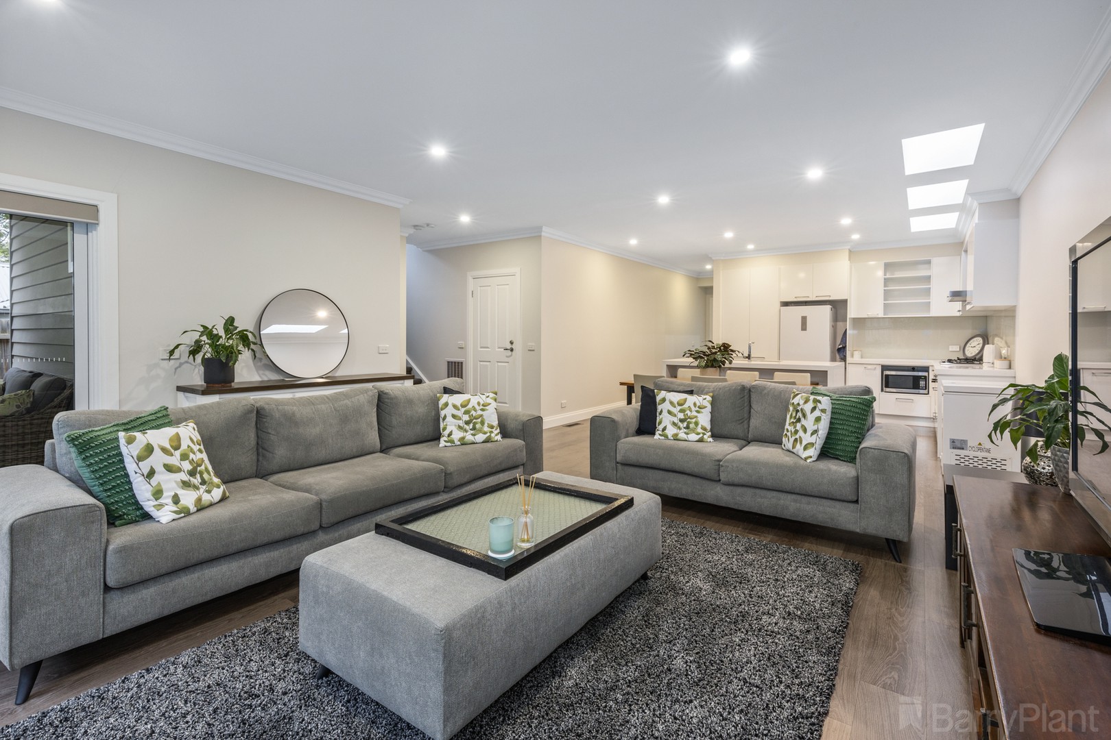 2A Collett Avenue, Ringwood, VIC 3134, Ringwood - Thumbnail 2
