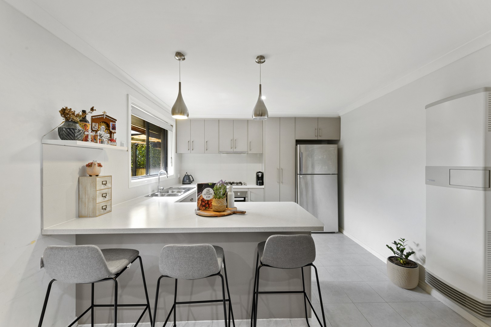 2A Cooper Court, Delahey, VIC 3037, Delahey - Thumbnail 3