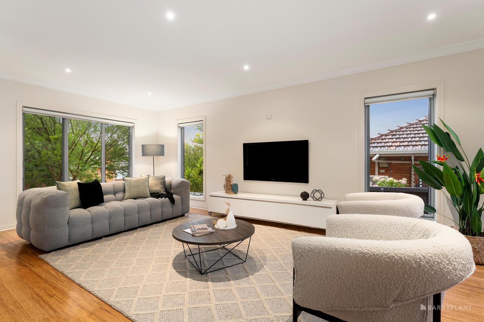 2A Daphne Street, Doncaster, VIC 3108, Doncaster East - Thumbnail 2