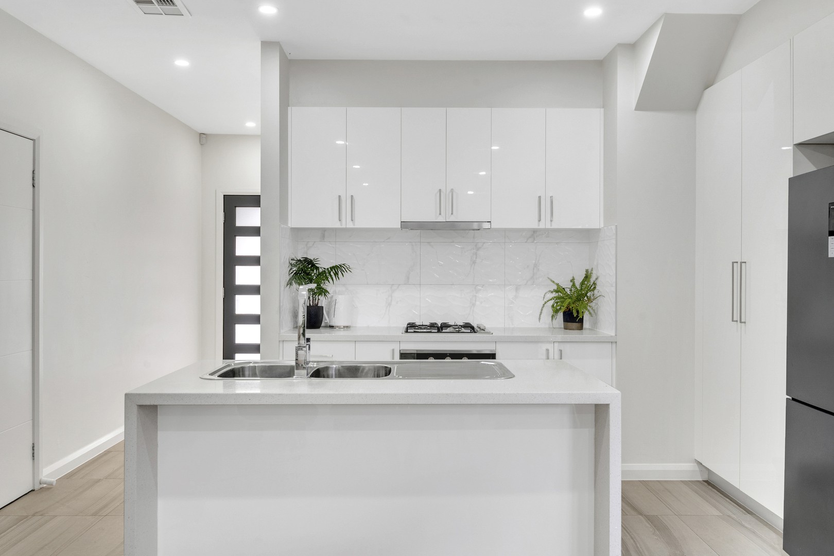 2A Divan Place, Craigieburn, VIC 3064, Craigieburn - Thumbnail 2